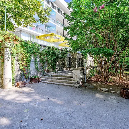 International House Of Journalists 3* Золотые Пески