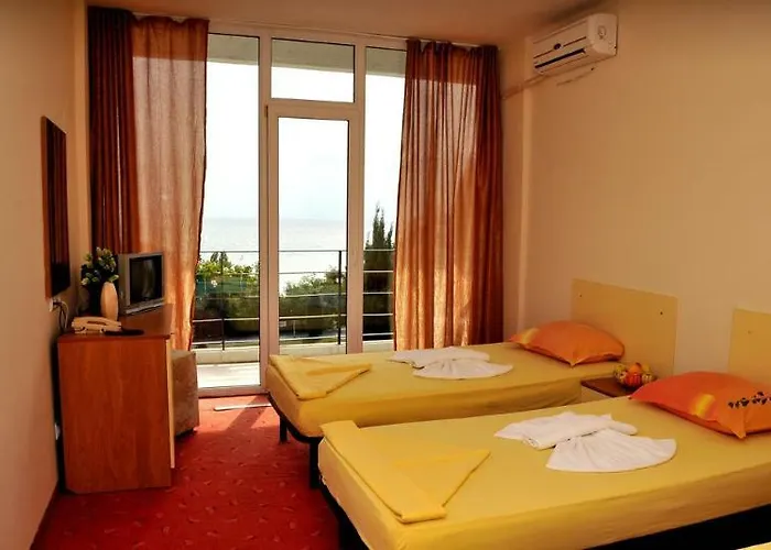 International House Of Journalists 3* גולדן סנדס